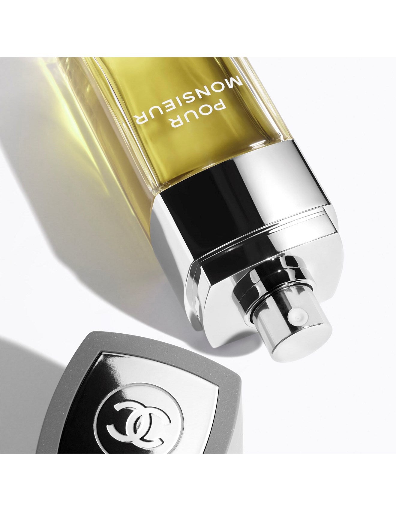 POUR MONSIEUR Eau de Toilette Spray 100ml