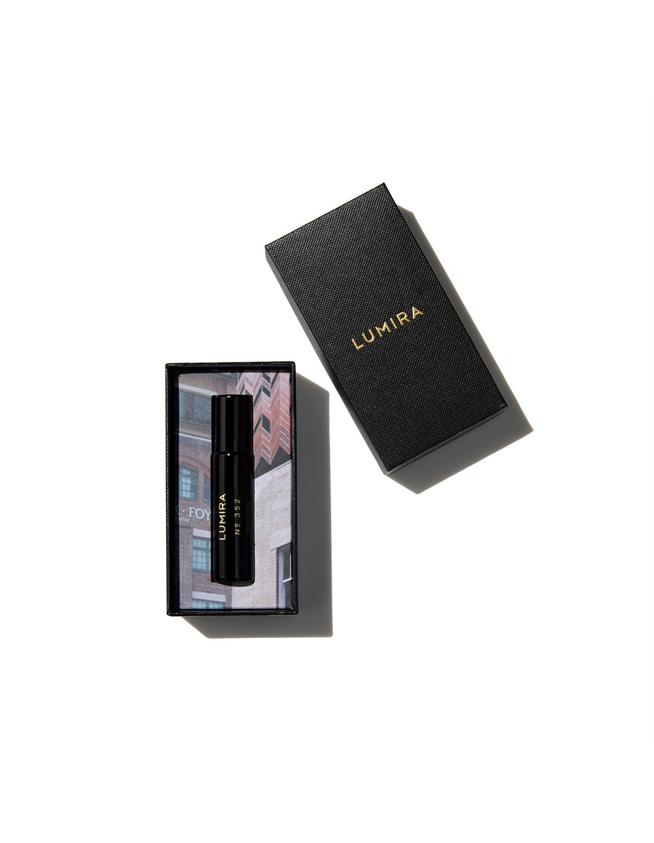 LUMIRA PERFUME OIL NO352 LEATHER & CEDAR