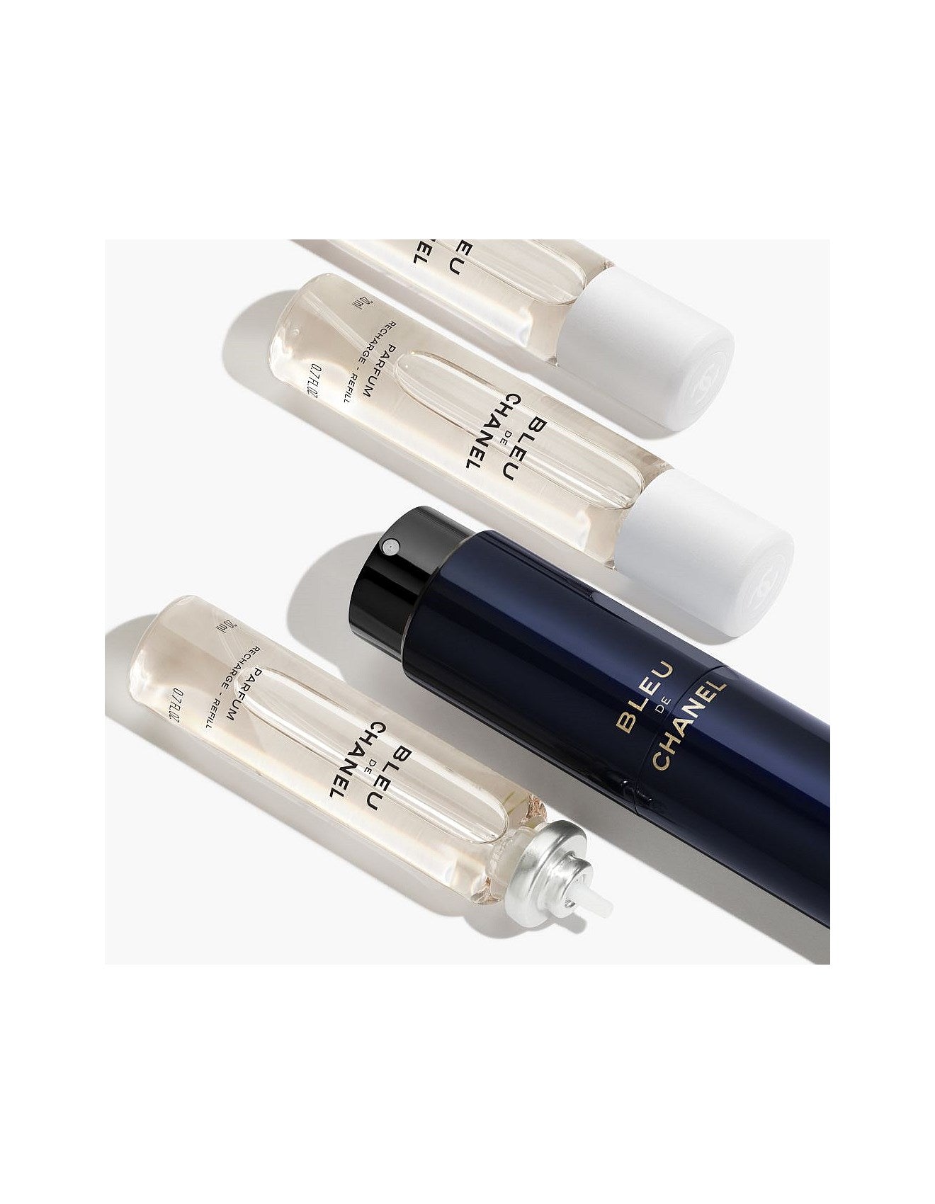 BLEU DE CHANEL Twist and Spray Refillable Bottle - Parfum 3x20ml